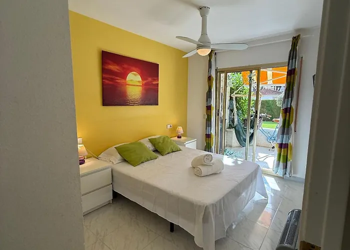 117 Golden Coast Naranjos 公寓